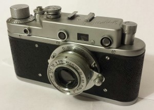 The Zorki C, a coupled rangefinder camera made from 1955-1958.