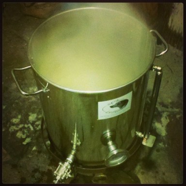 Boiling the wort.